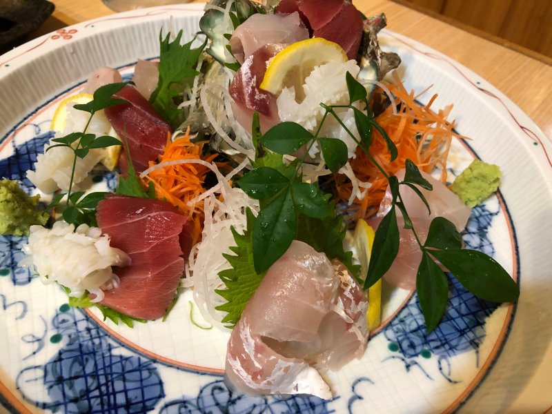 うな瀬の刺身の盛り合わせ