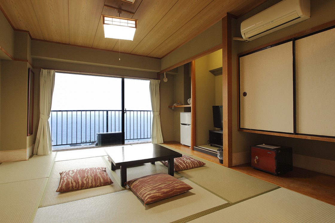 伊東園ホテル 熱川 和室オーシャンビュー（一例）