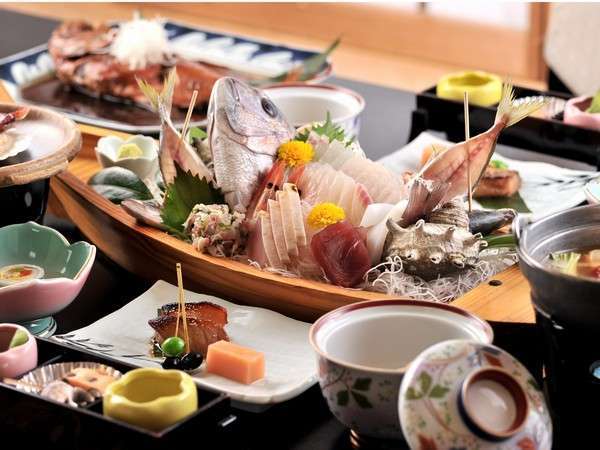 伊豆 熱川温泉 たかみホテル お食事（一例）