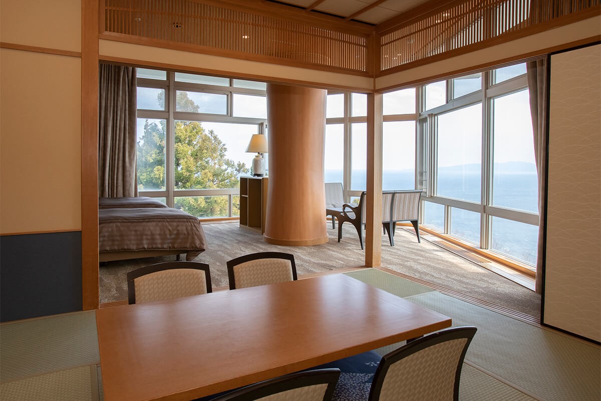 海の見える和室