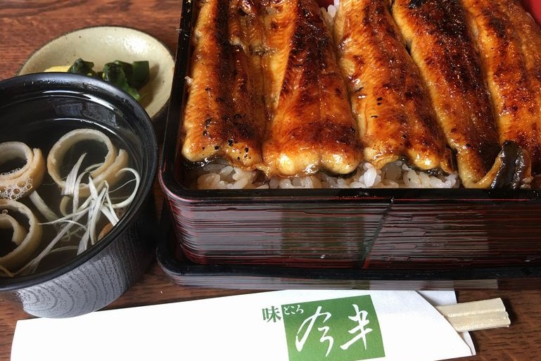 味どころ 今半のうな重と肝吸い