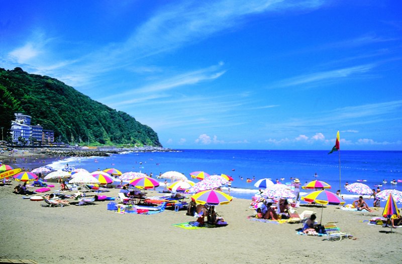 夏の海水浴場